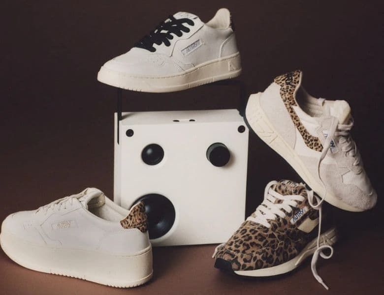 SHOES