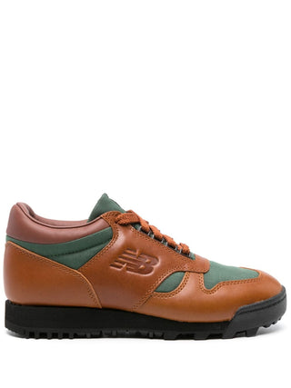 New Balance Sneakers Brown