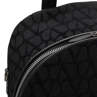 Valentino Garavani Bags.. Black