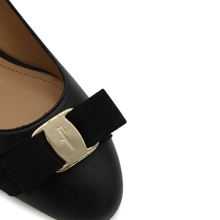 Ferragamo With Heel Black