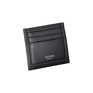 Sleek Blue Leather Card Holder With Contrast Detail