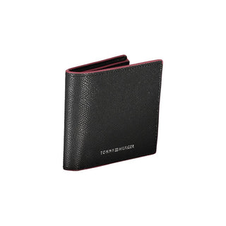 Elegant Leather Bifold Wallet With Contrast Accents