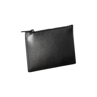 Elegant Leather Zip Wallet In Timeless Black