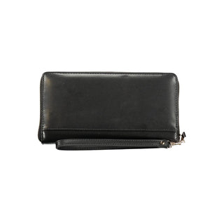 black wallet