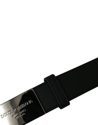 Elegant Black Leather Belt With Metal Buckle