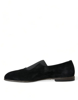 Elegant Black Velor Loafers For The Discerning Gentleman