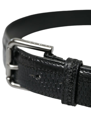 Elegant Black Leather Belt With Metal Buckle