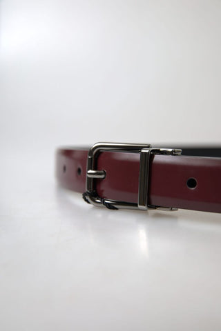 Elegant Bordeaux Leather Belt With Metal Buckle