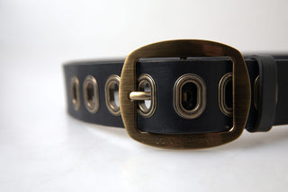 Sleek Italian Leather Belt With Metal Buckle