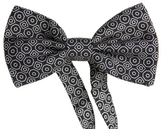 Elegant Black And White Silk Bow Tie