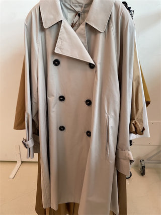 Max Mara  Beige