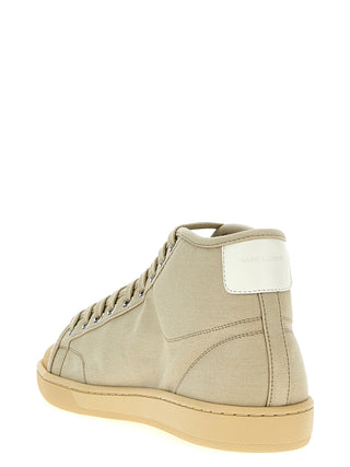 Court Classic Sneakers