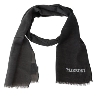 Sumptuous Wool Scarf With Fringes