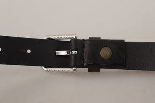 Elegant Black Leather Belt With Metal Buckle