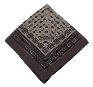 Elegant Silk Pocket Square In Rich Brown