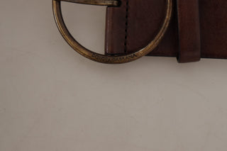 Elegant Leather Belt With Engraved Buckle