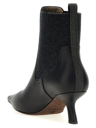 Monile Ankle Boots