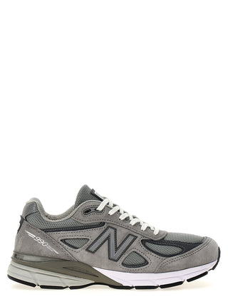 990 Sneakers