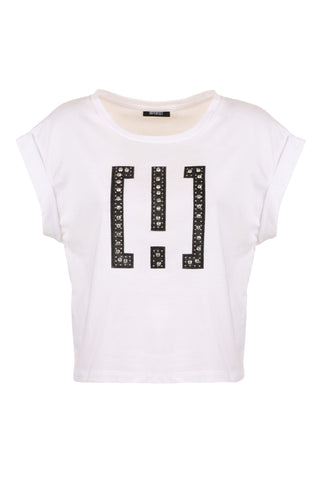 Chic White Cotton Tee With Brass Accents - Luxury for You