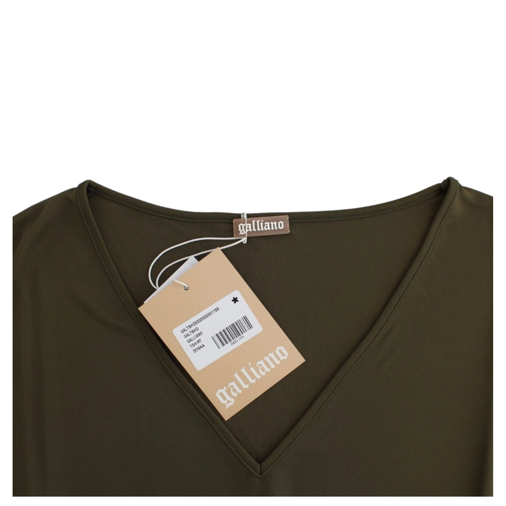 Green shortsleeved blouse top