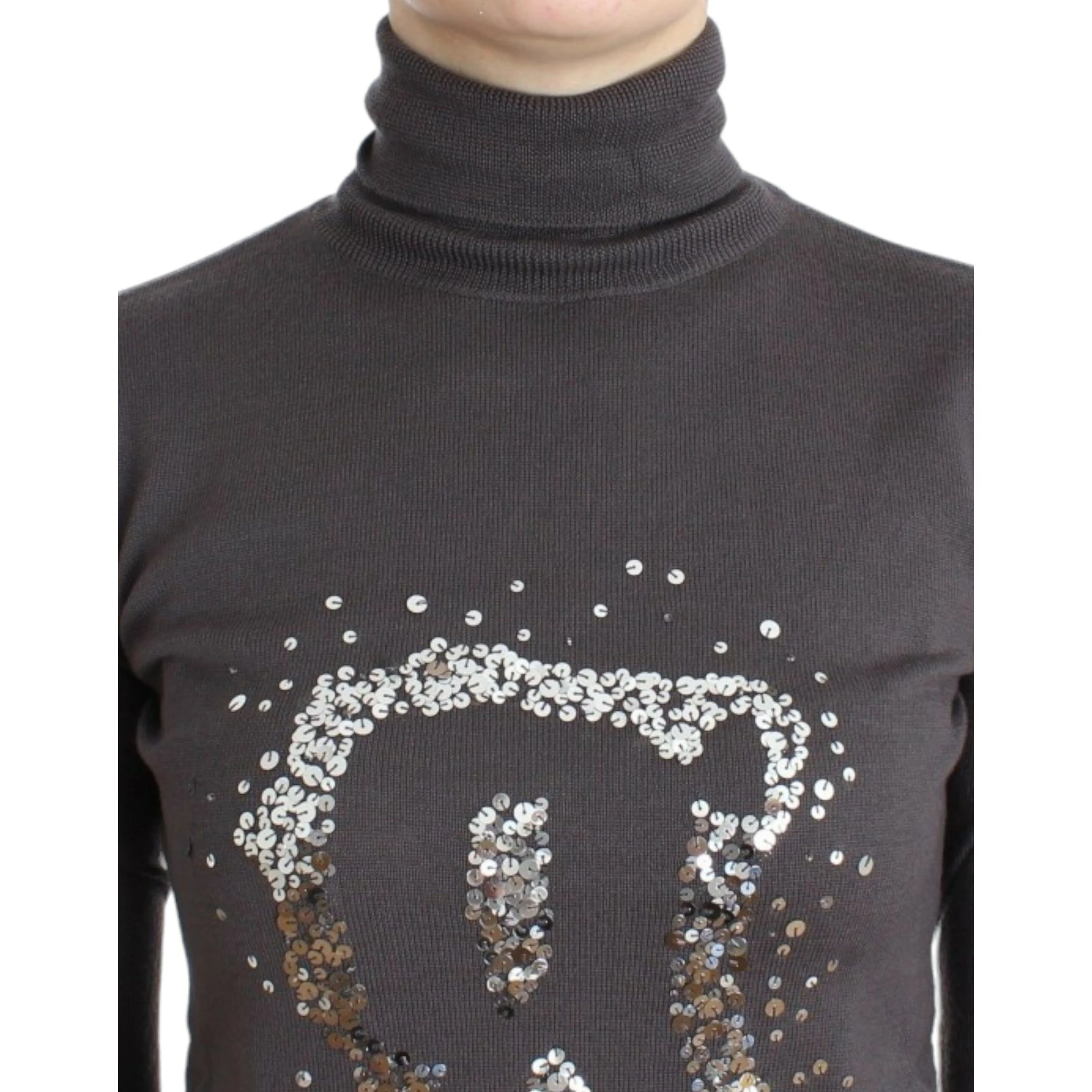 Brown turtleneck cotton sweater