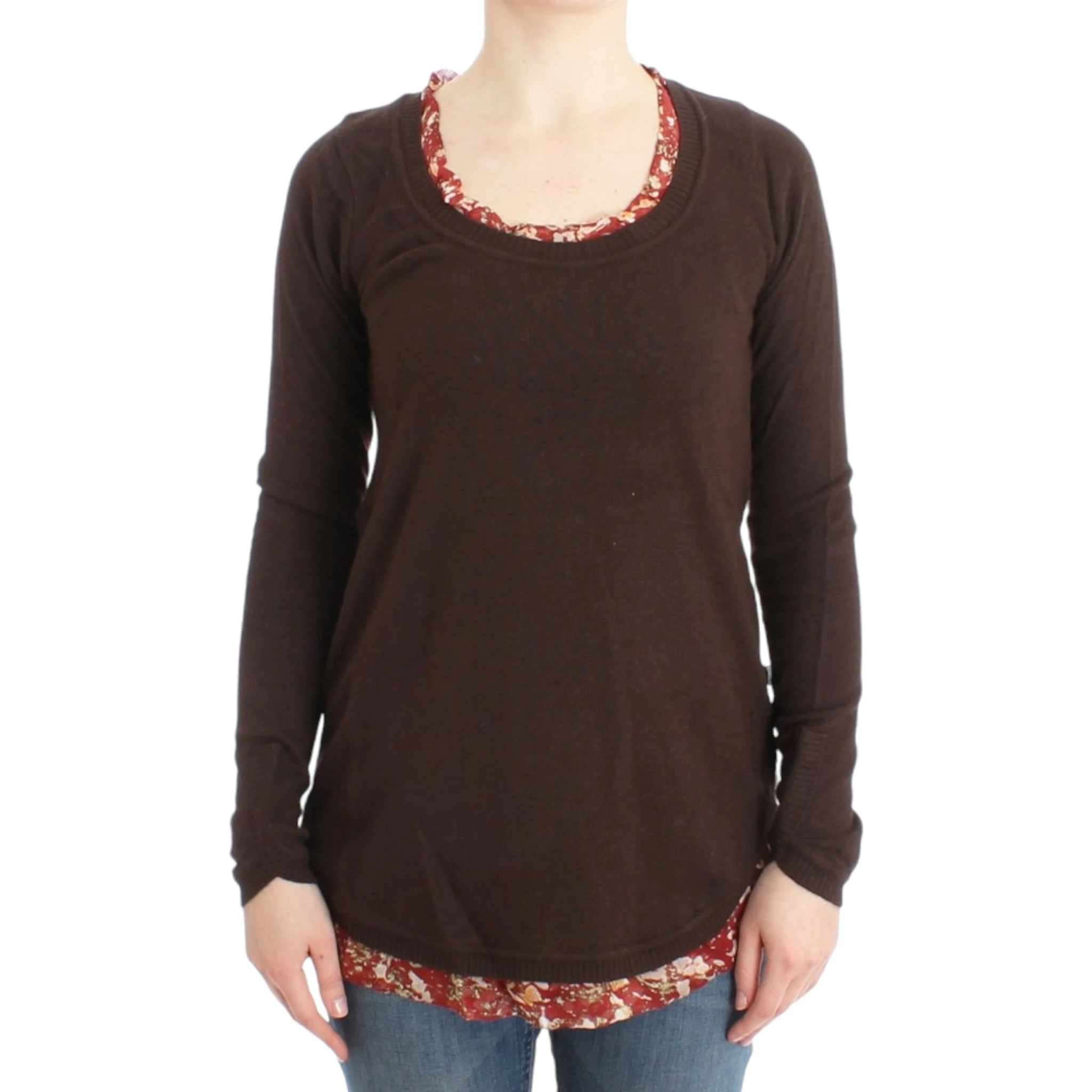 Brown crewneck sweater