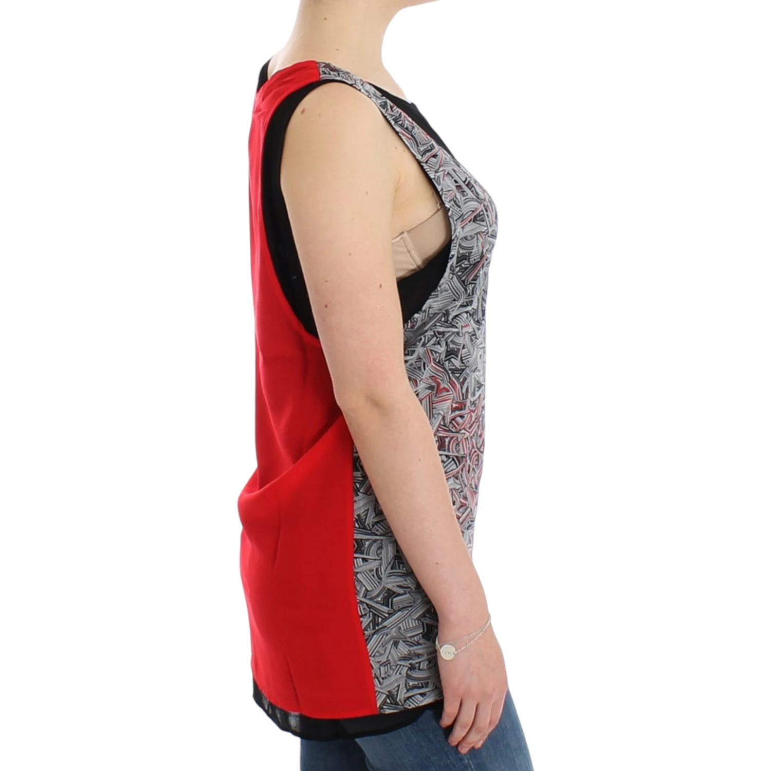 Black sleeveless top