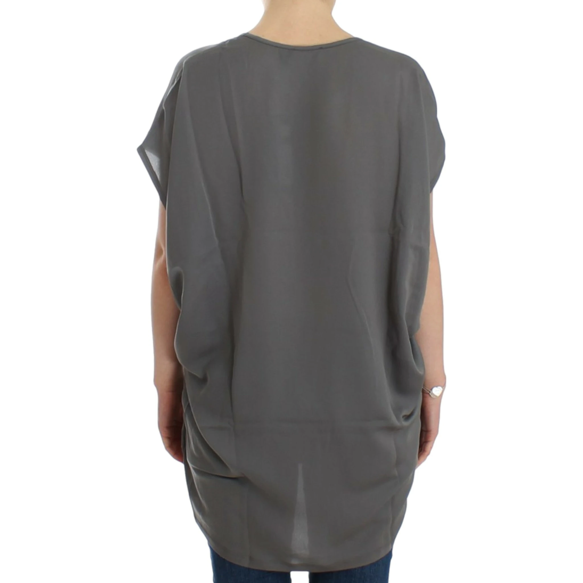 Gray V-neck long t-shirt