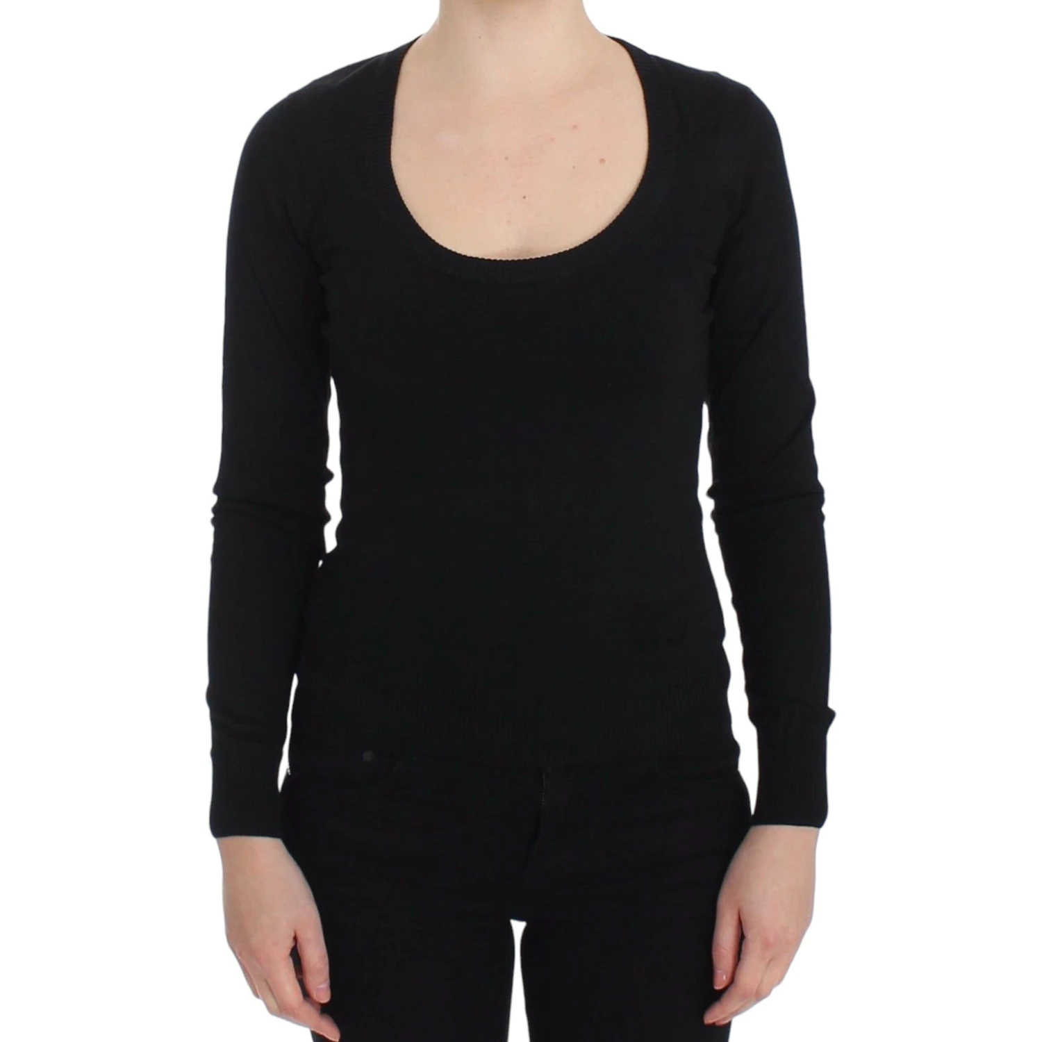 Black cashmere crewneck sweater pullover