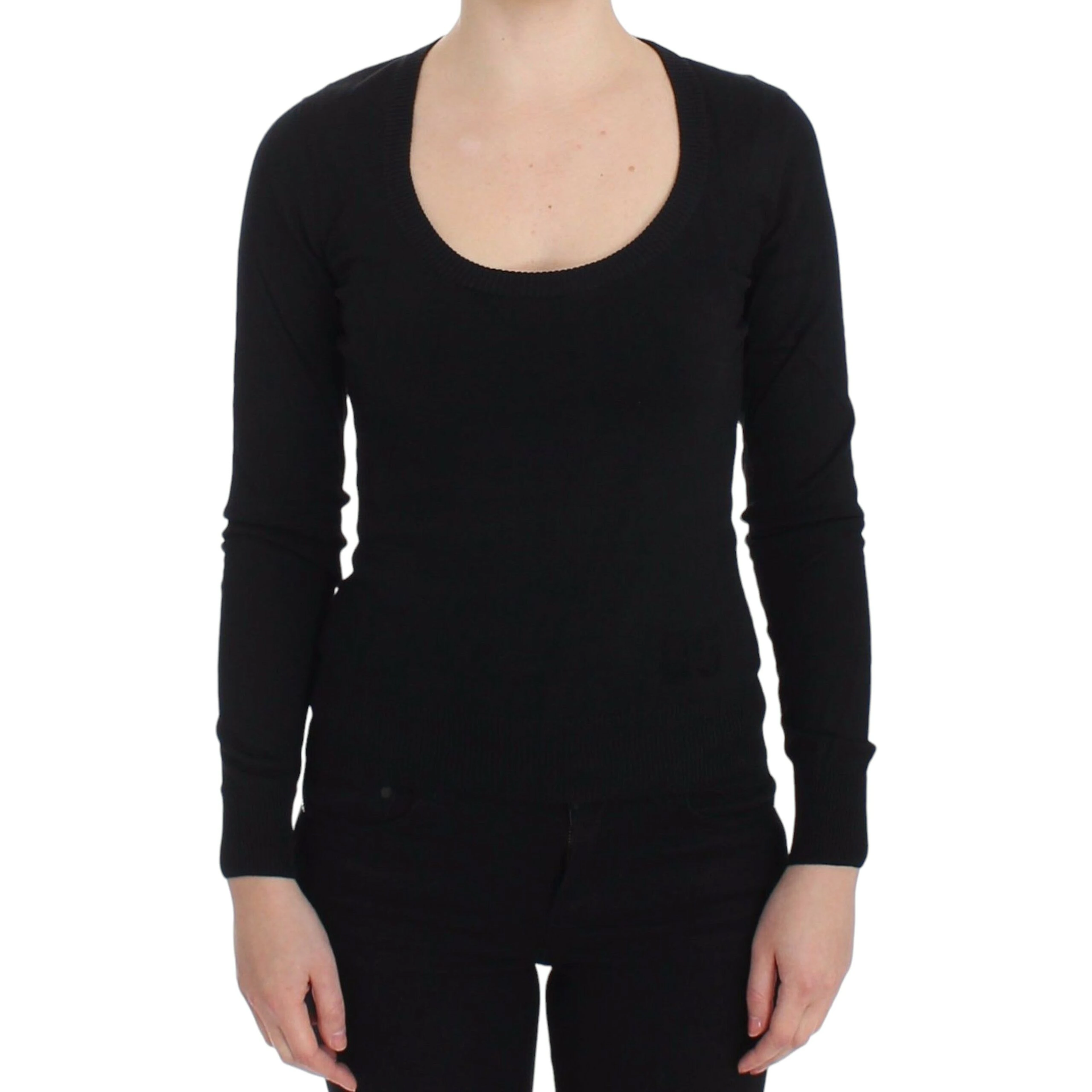 Black cashmere crewneck sweater pullover