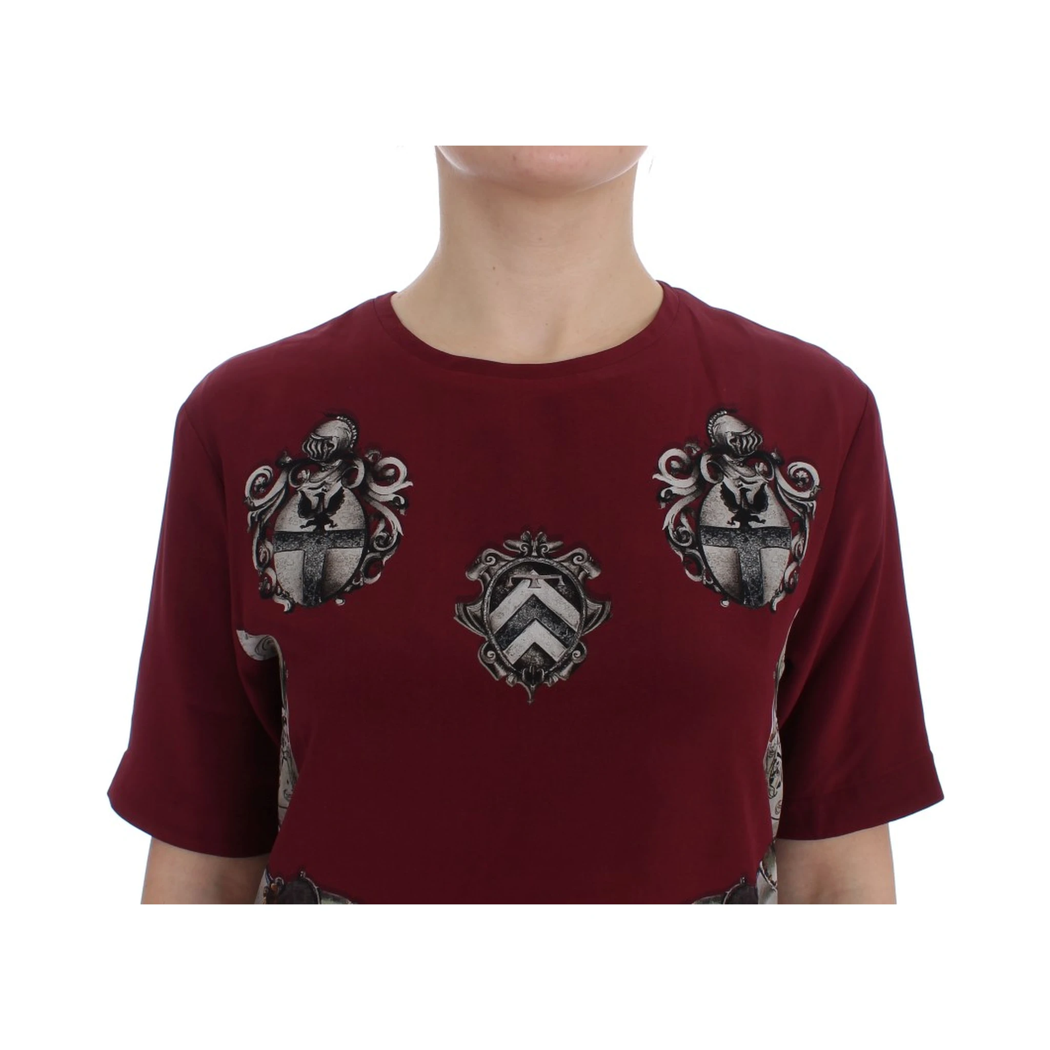 Red Knight Print Silk Blouse T-shirt