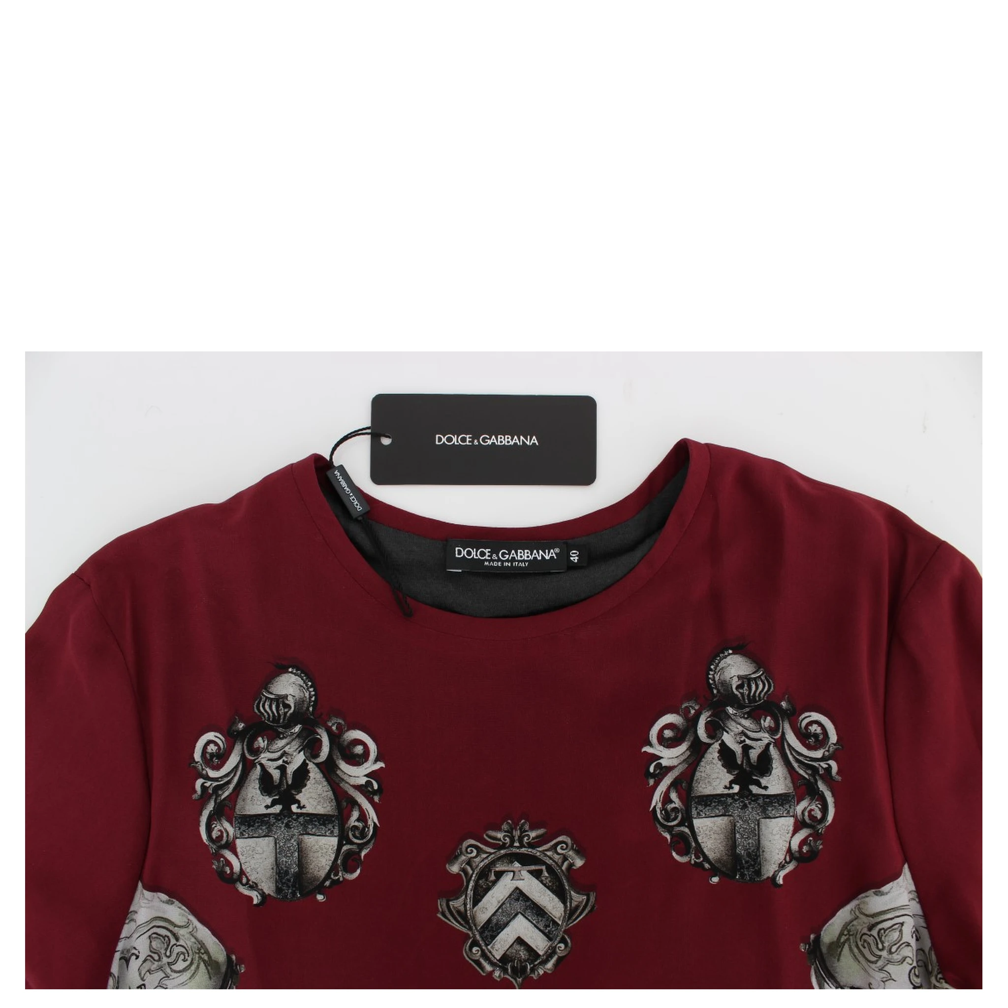 Red Knight Print Silk Blouse T-shirt