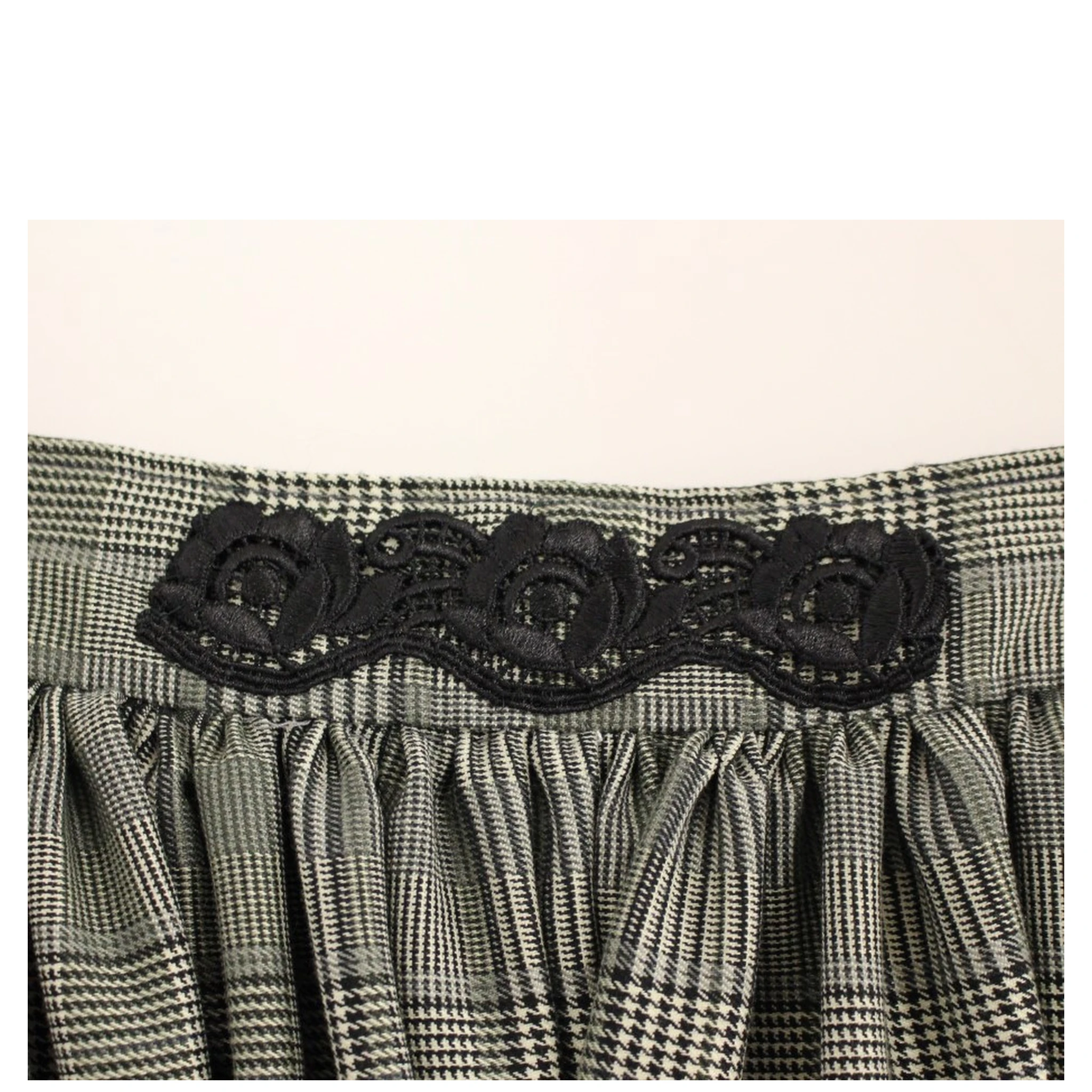 Gray Checkered Wool Shorts Skirt