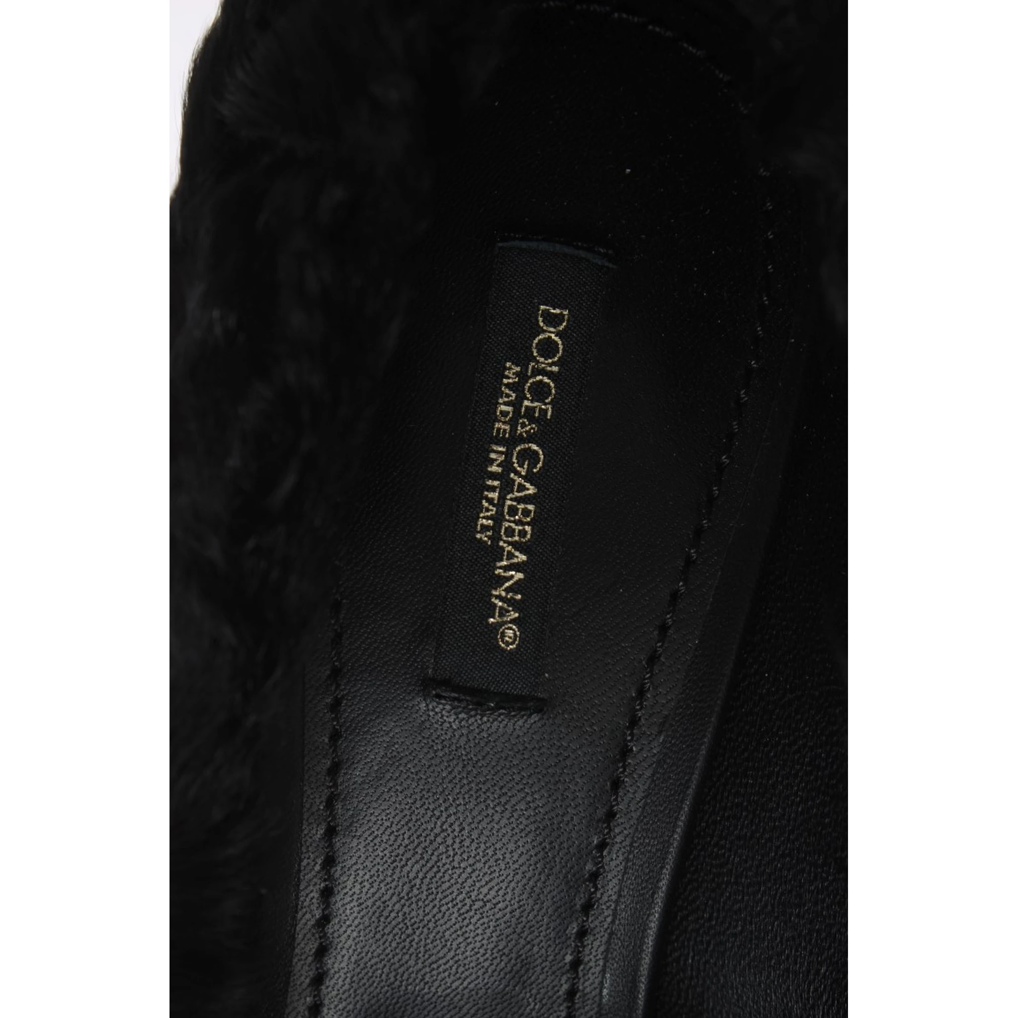 Black Xiangao Lamb Fur Leather Pumps