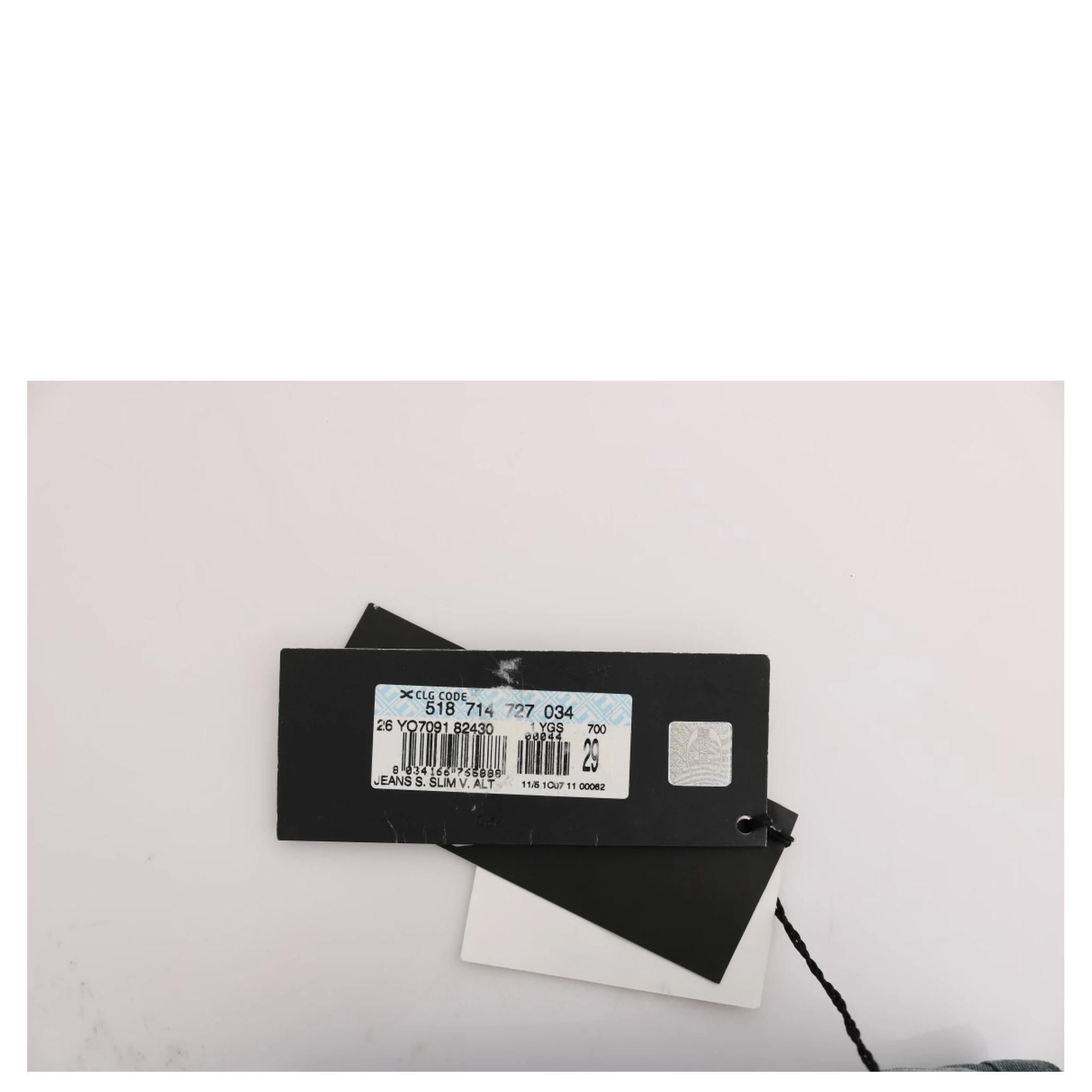 Blue Wash Cotton Blend Slim Fit Jeans