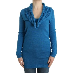 Blue knitted scoopneck sweater