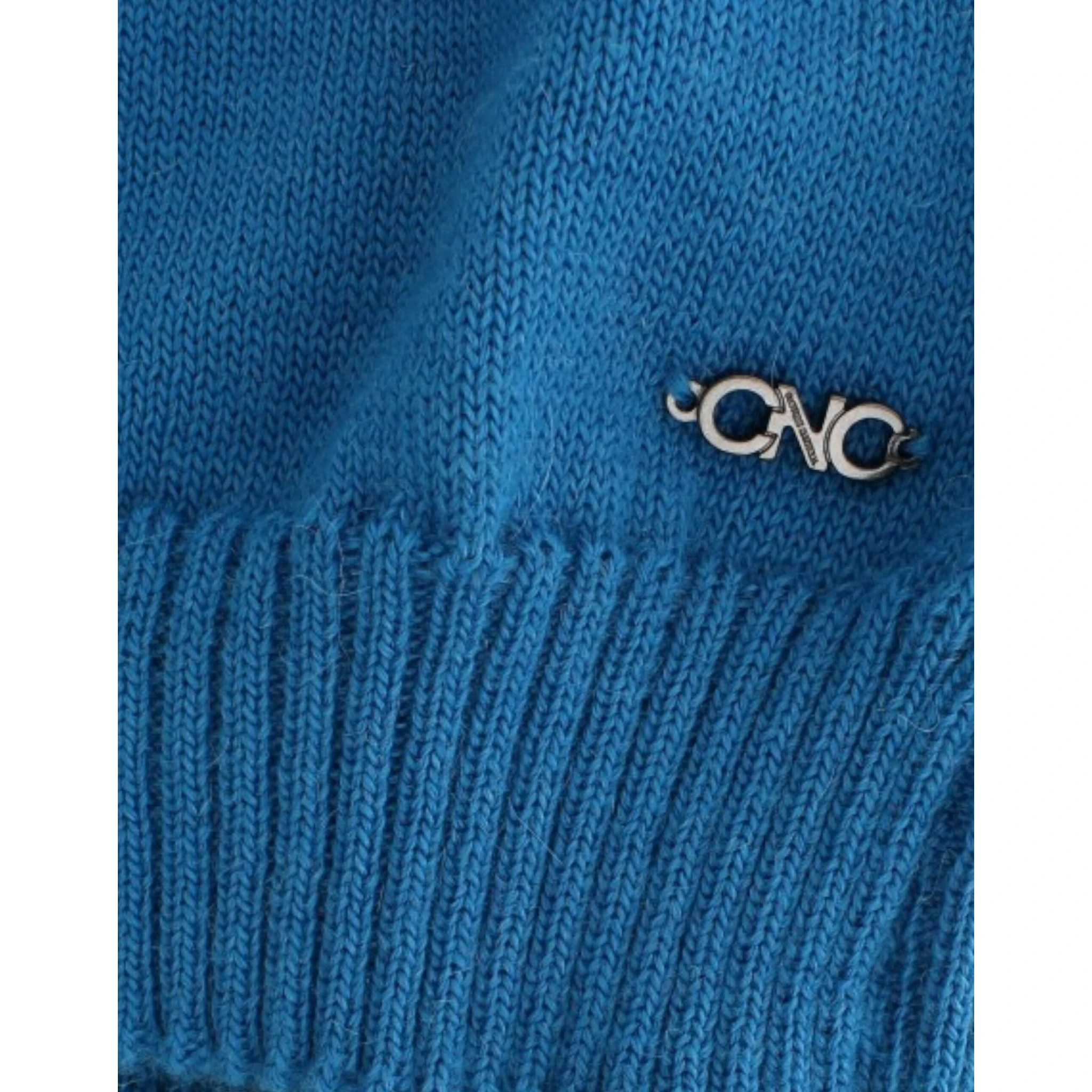 Blue knitted scoopneck sweater