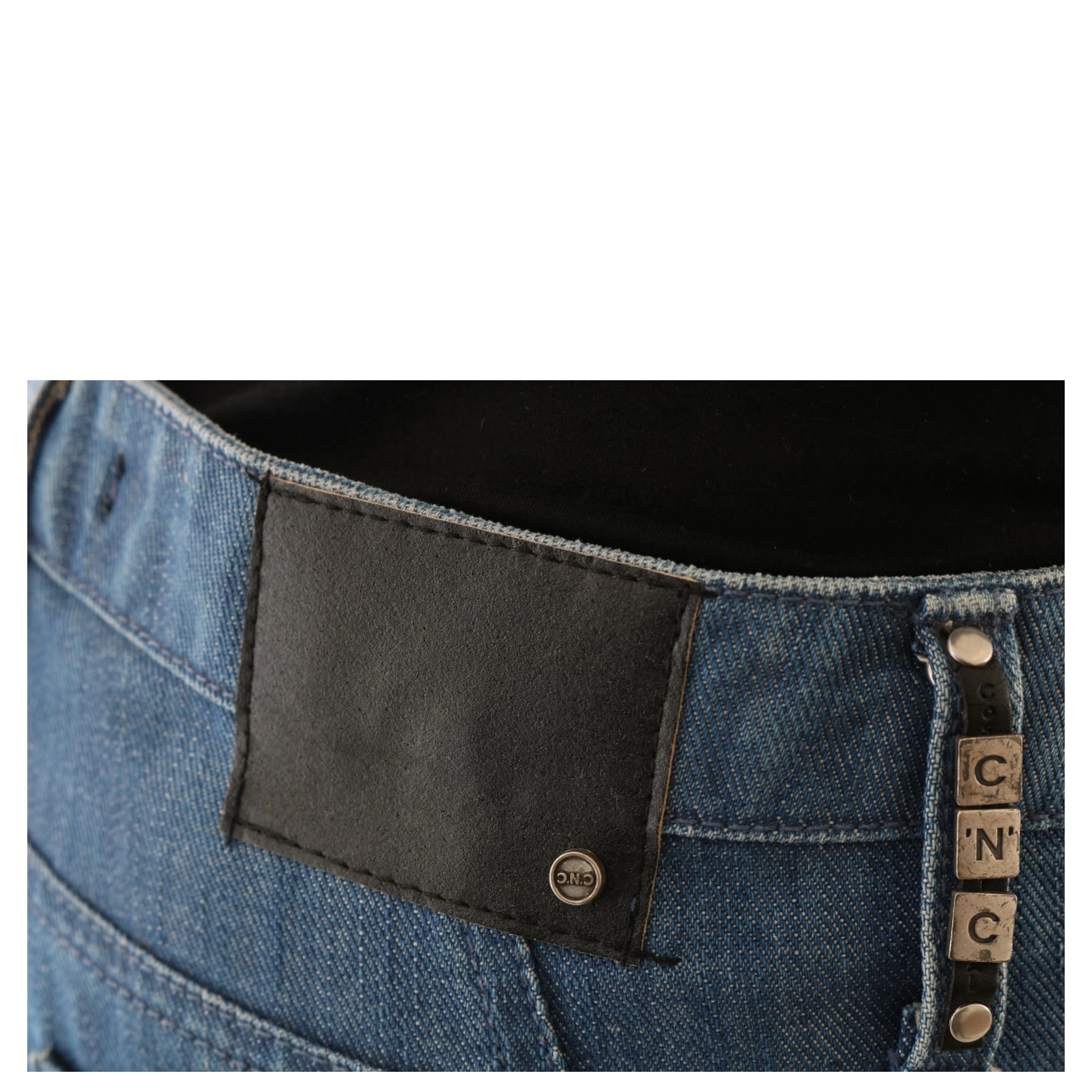 Blue Wash Cotton Boyfriend Fit Jeans