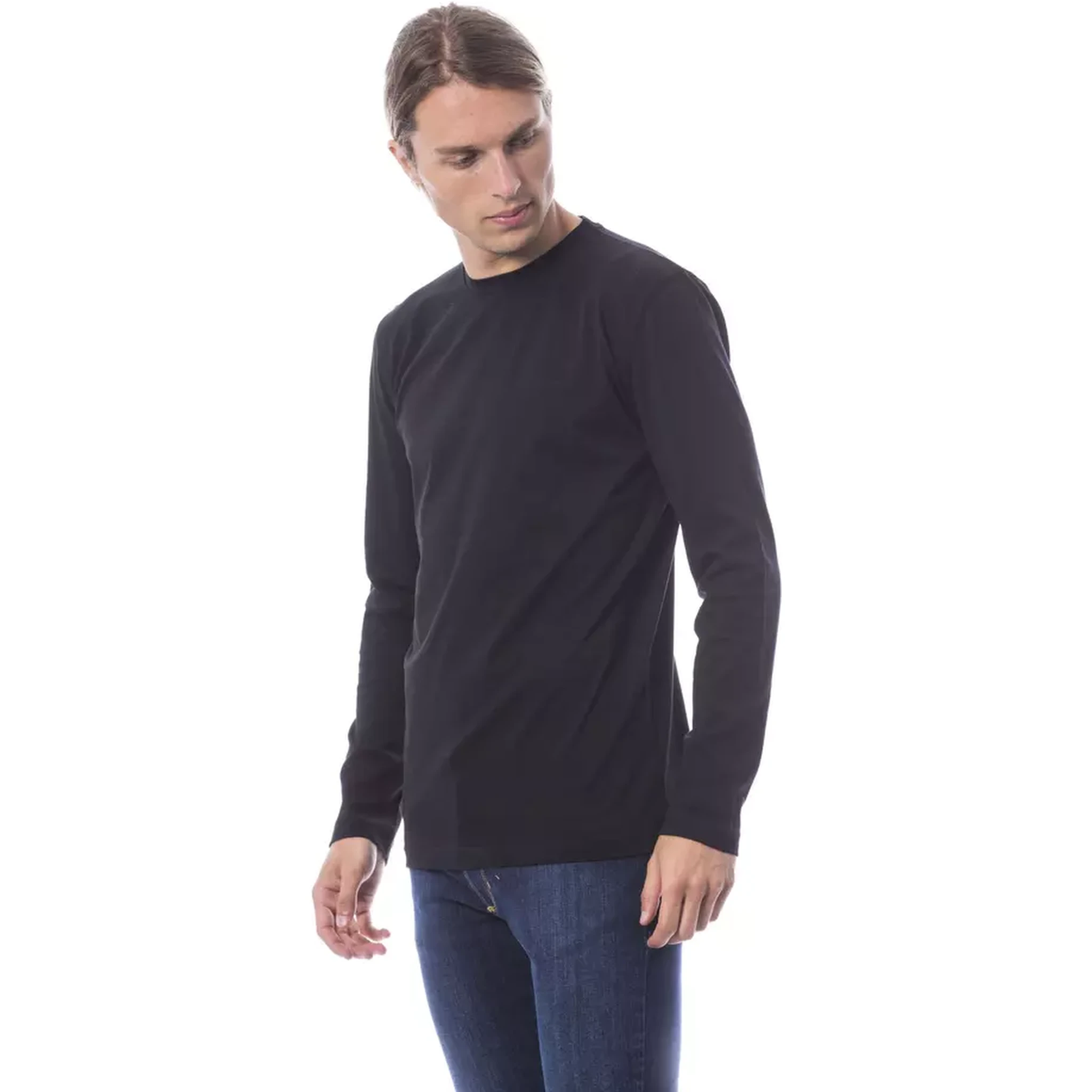 Long Sleeve T-shirt In Black