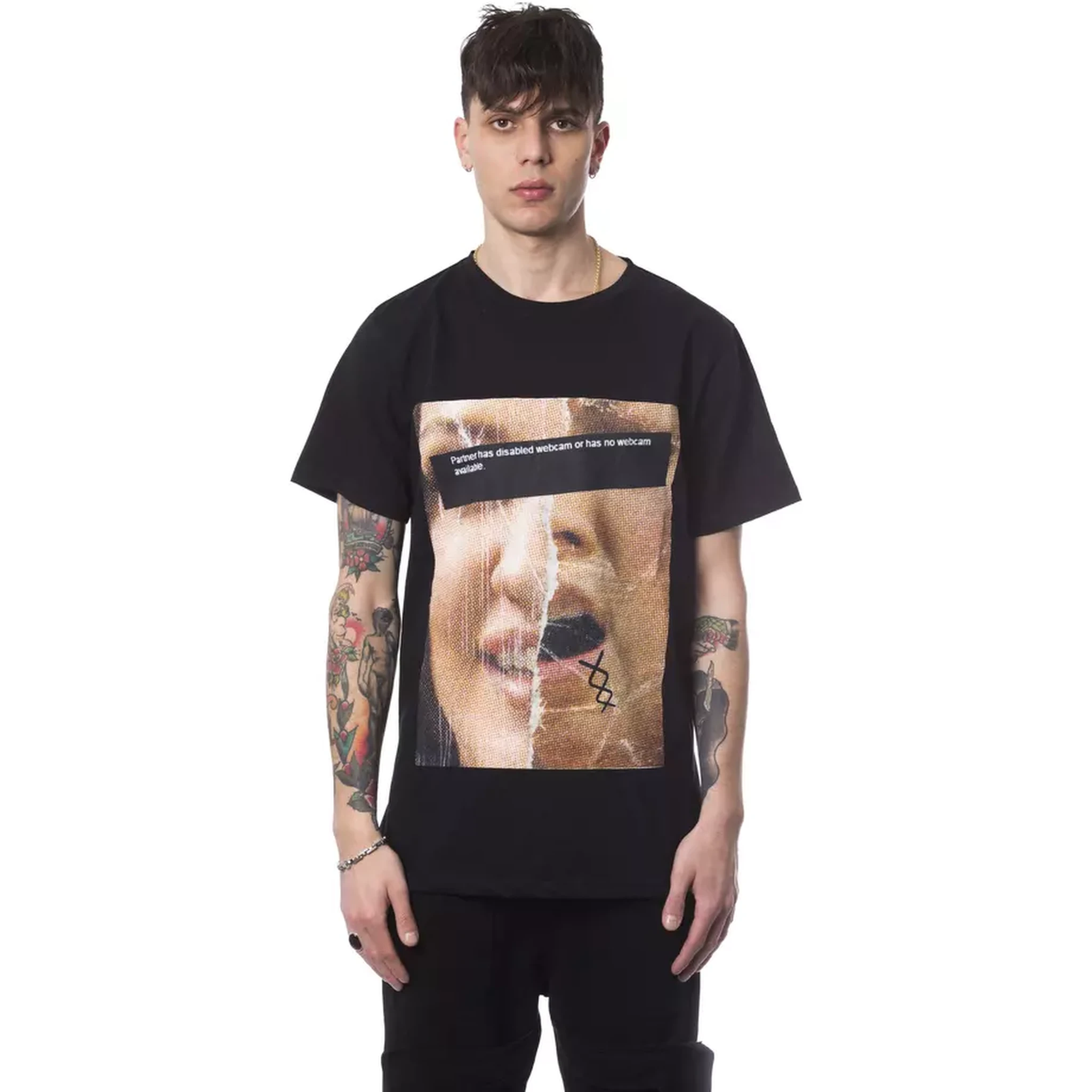 تيشيرت قطني أسود