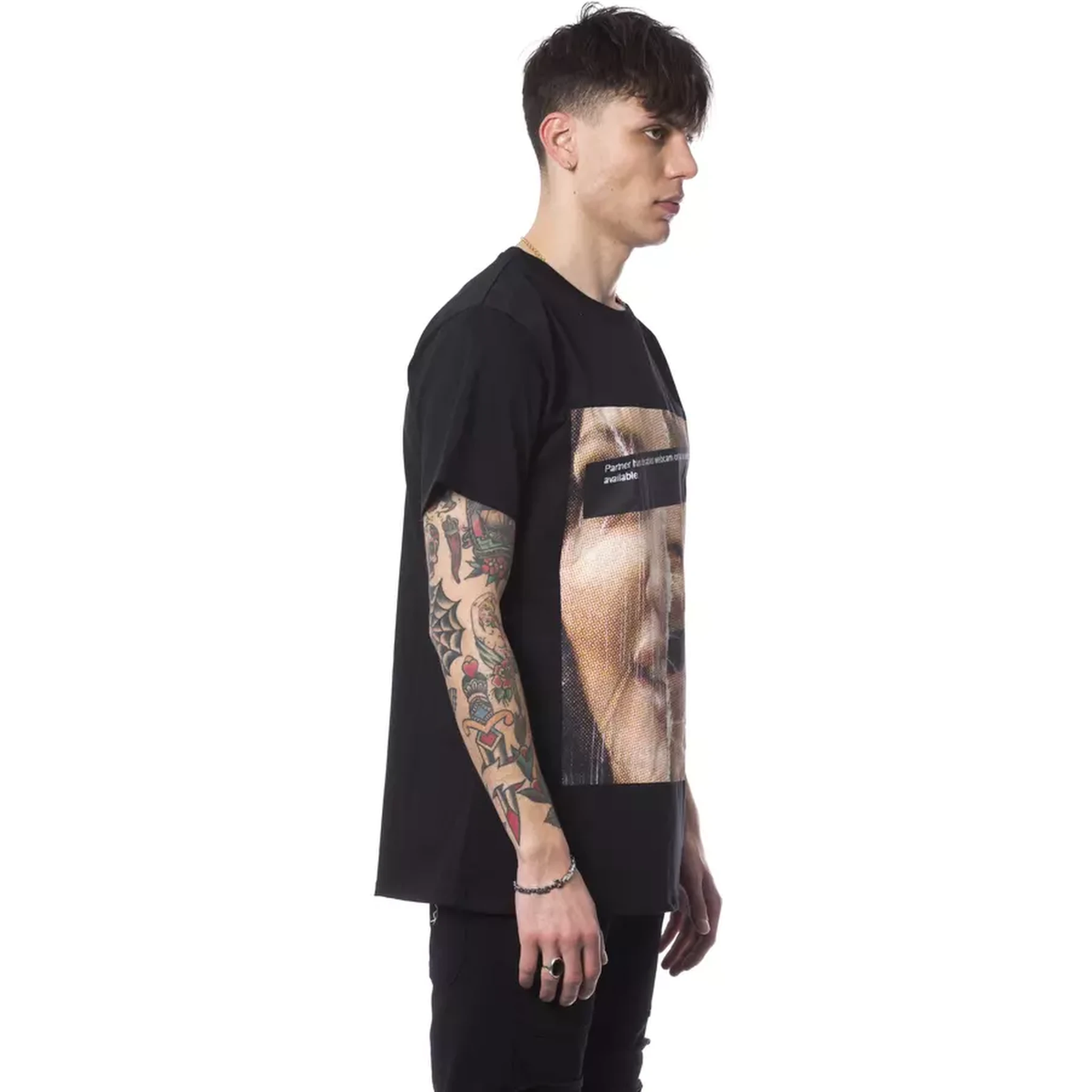 تيشيرت قطني أسود