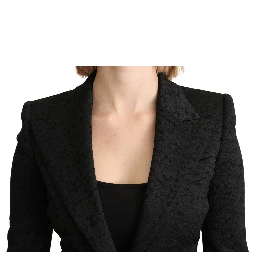جاكيت بليزر أسود من قماش البروكار ذو صف واحد من الأزرار