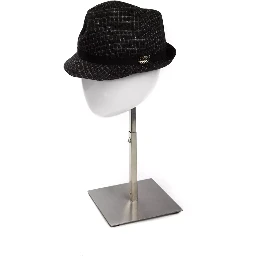 Black Virgin Wool Hat