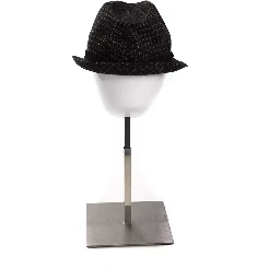 Black Virgin Wool Hat