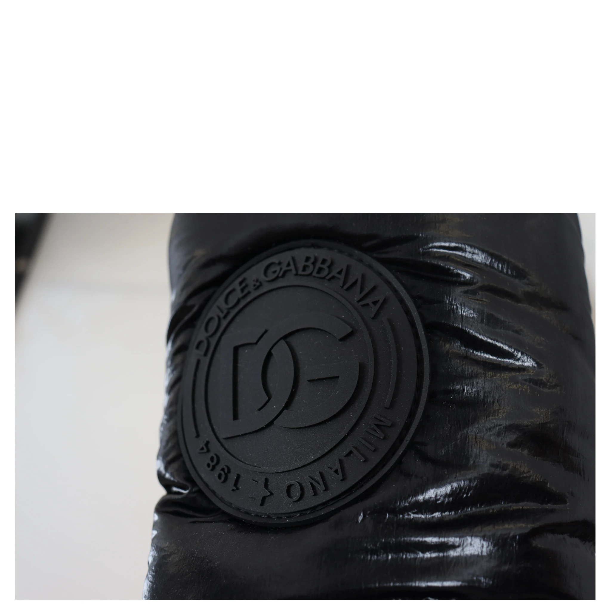 Black Boots Padded Mid Calf Winter Shoes