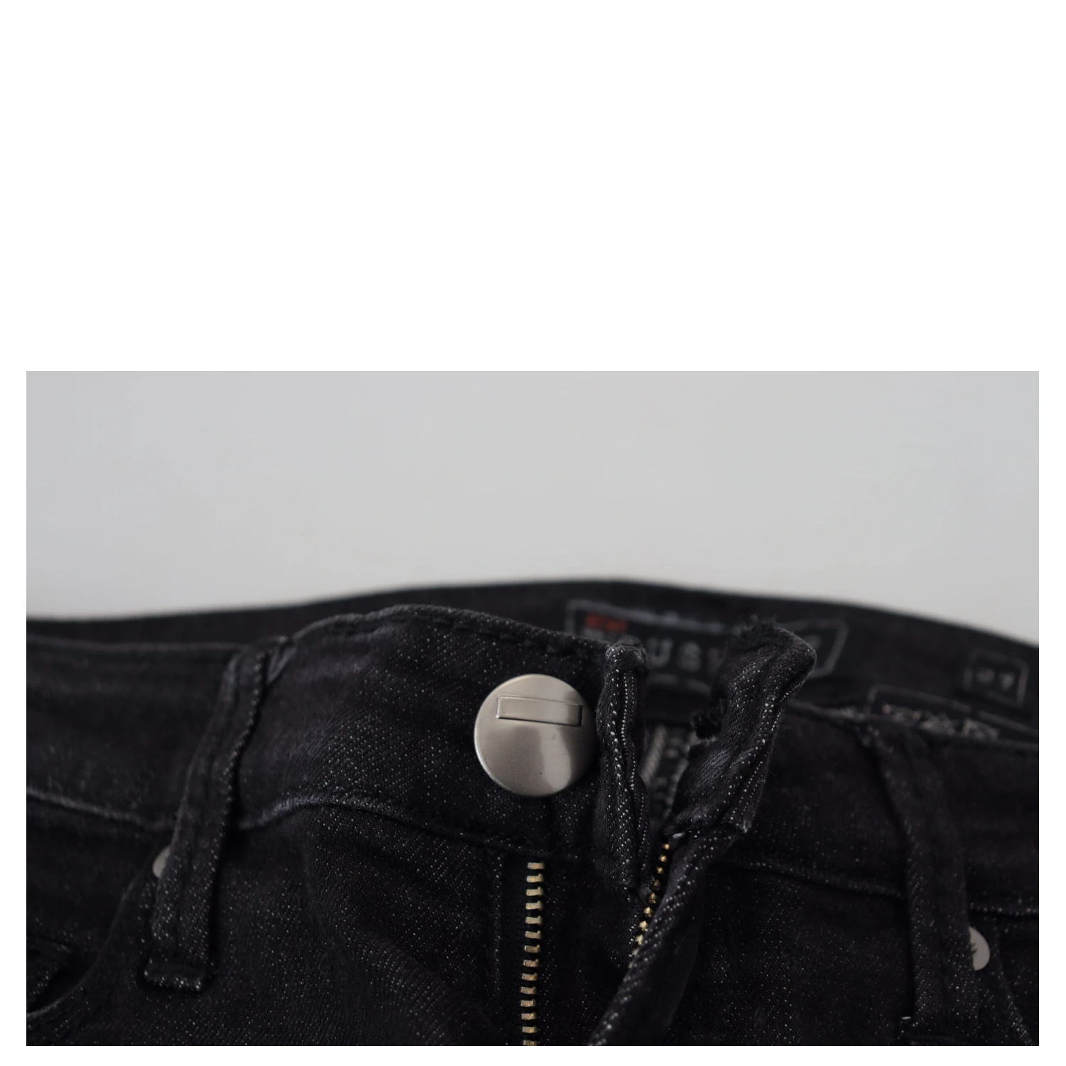 Black Cotton Slim Fit Women Casual Denim Jeans