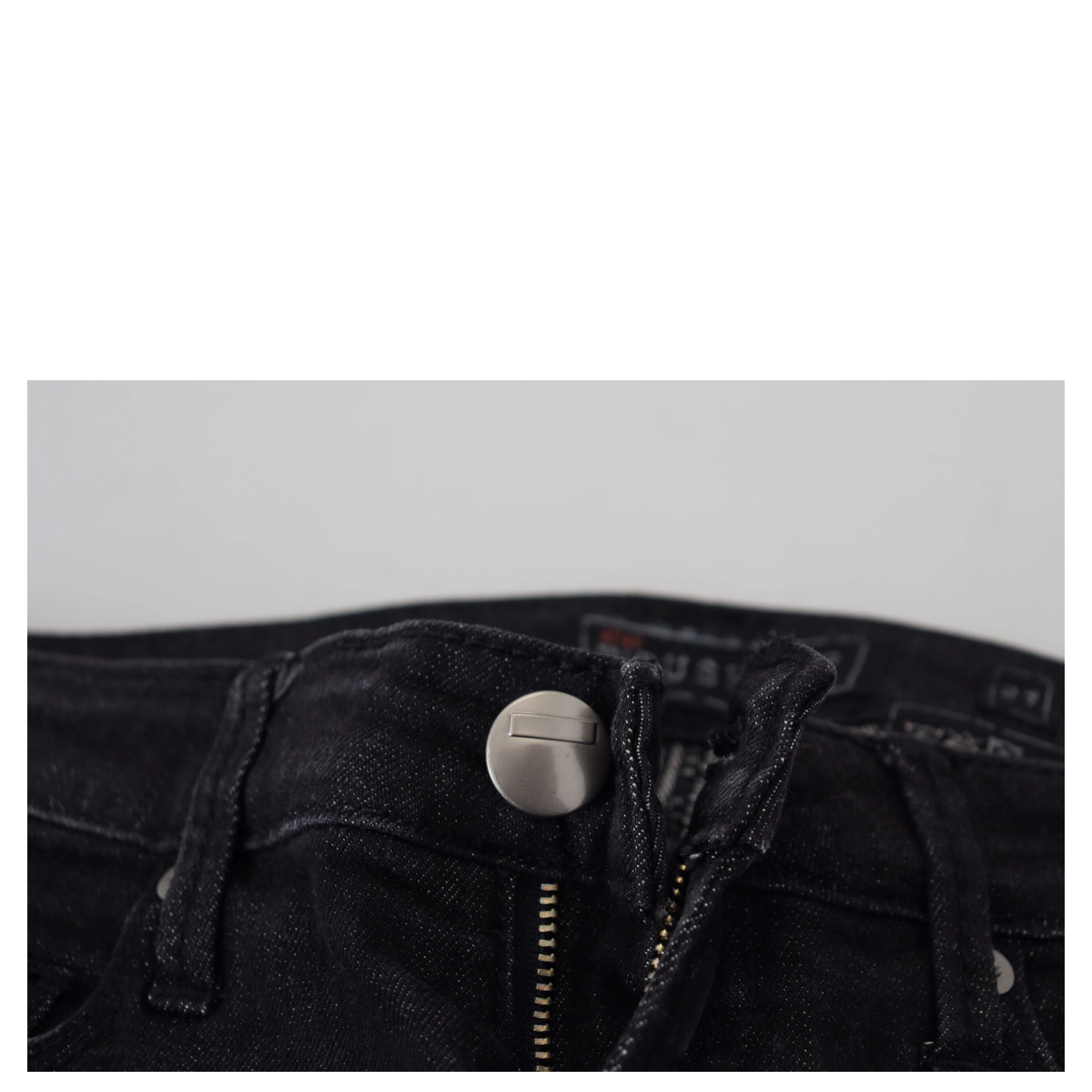 Black Cotton Slim Fit Women Casual Denim Jeans