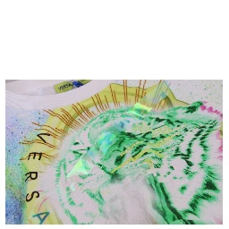 White Graphic Print Long Sleeves Sweater