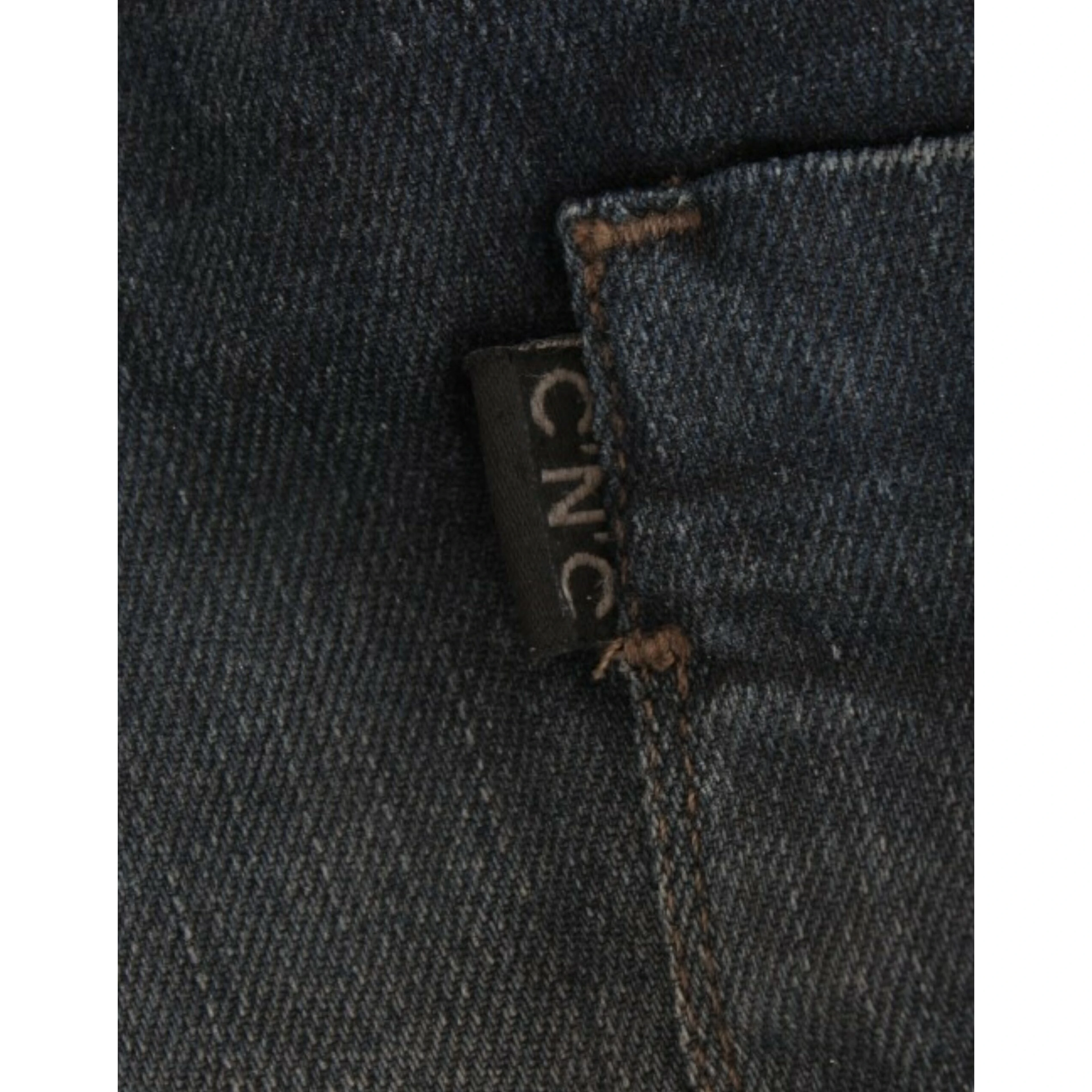 Blue skinnny leg jeans