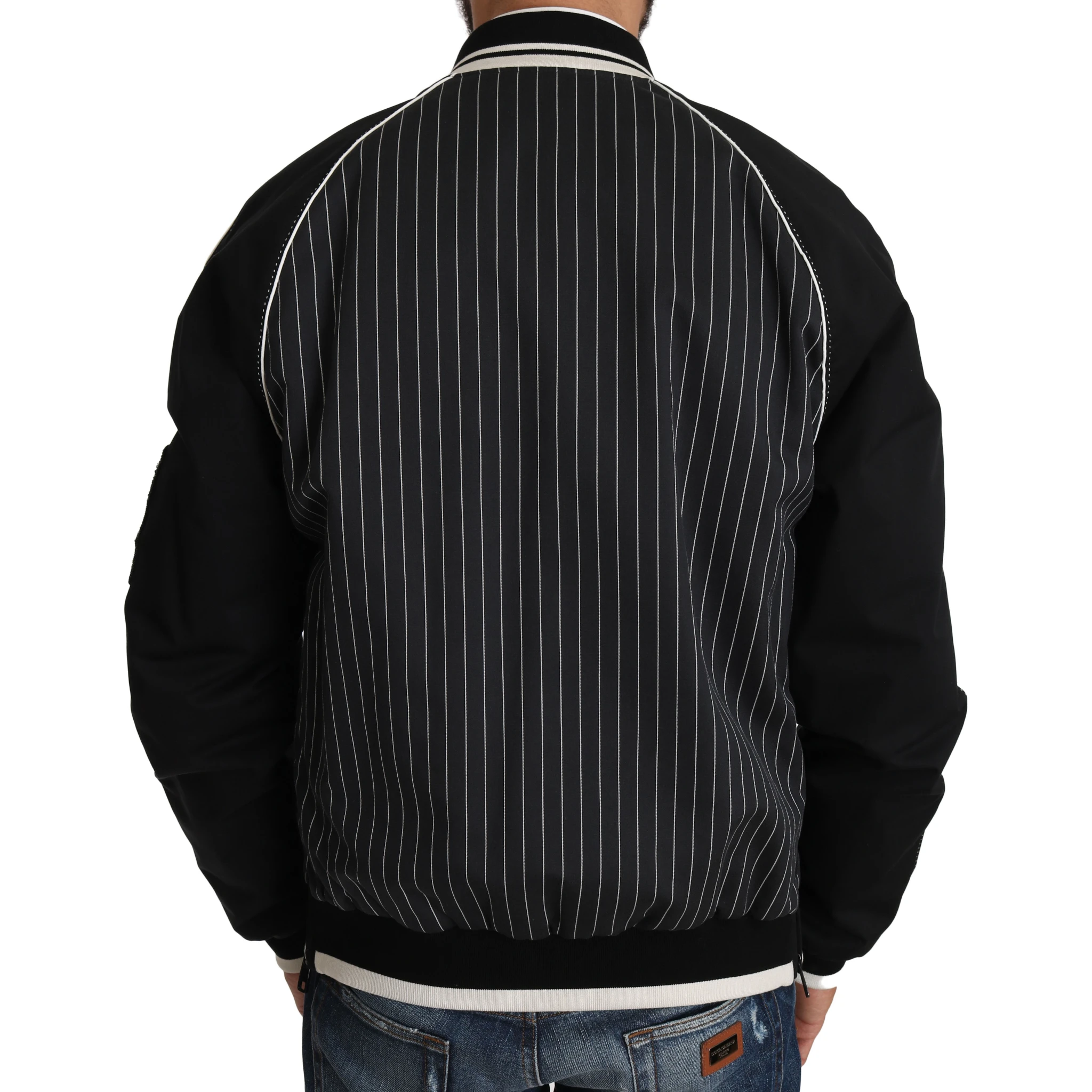 Black DD58 SG62 Sequined Beaded Jacket